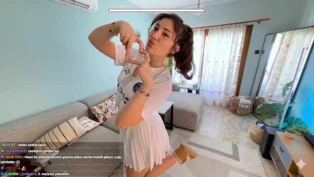 Özge Azunyan