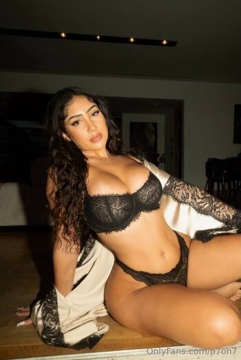 Full leaked Poh private onlyfans photo