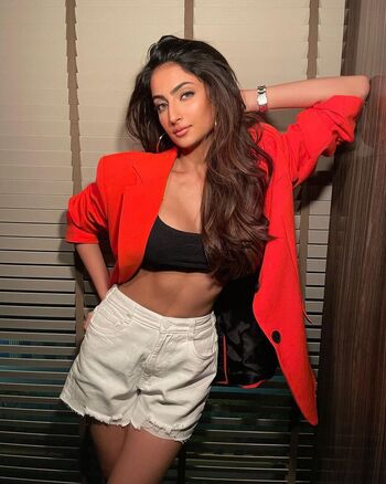 Full leaked Palak tiwari private onlyfans photo