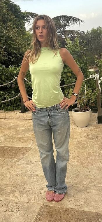 Full leaked Paloma le friant private onlyfans photo
