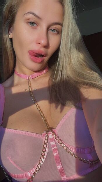 Full leaked Pamela moon pamela page private onlyfans photo