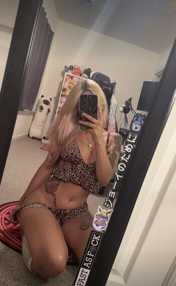 Full leaked Pandahugz page private onlyfans photo