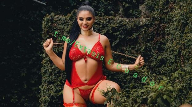 Full leaked Paola farias private onlyfans photo