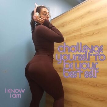 Full leaked Paperbag private onlyfans photo