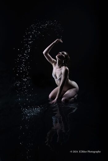 Full leaked Paradoxe private onlyfans photo