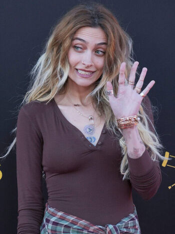 Full leaked Paris jackson  page private onlyfans photo