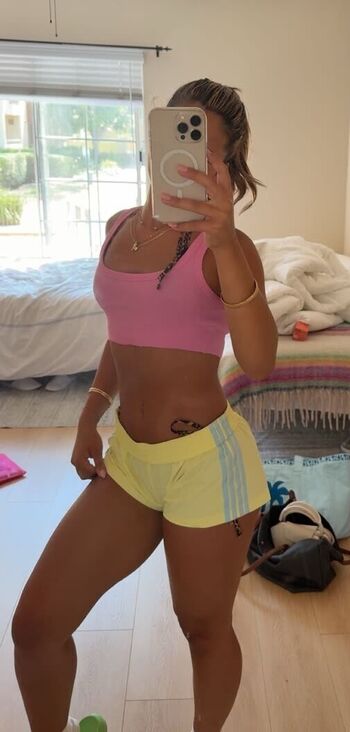 Full leaked Pariya carello  page private onlyfans photo