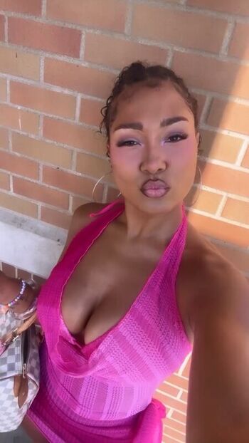 Full leaked Parker mckenna posey page private onlyfans photo