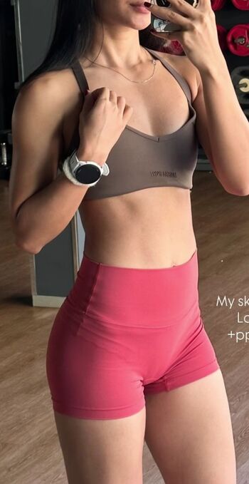 Full leaked Pata de camelo private onlyfans photo