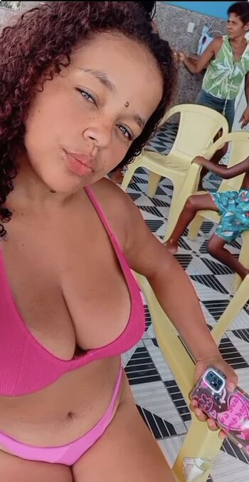 Full leaked Peitudas  page private onlyfans photo
