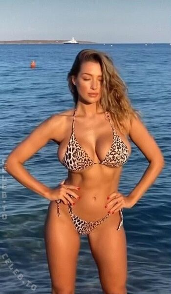 Full leaked Penny lane private onlyfans photo