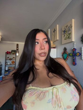 Full leaked Perks of being claudia private onlyfans photo