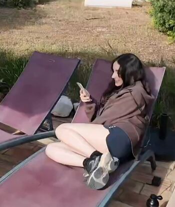 Full leaked Perrikaryal private onlyfans photo