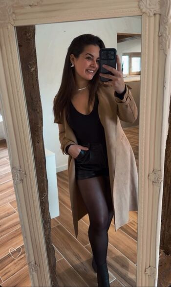 Full leaked Perrine rmd private onlyfans photo