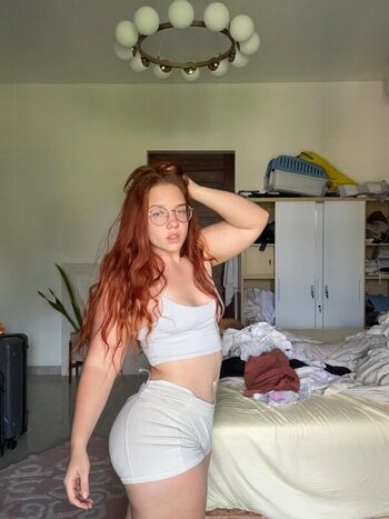 Full leaked Persia lourdes private onlyfans photo