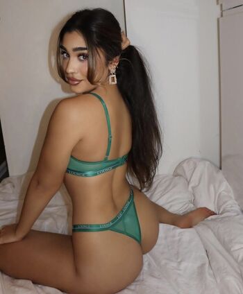 Full leaked Persian page private onlyfans photo