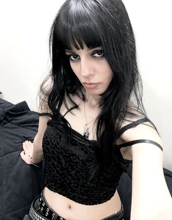 Full leaked Persian private onlyfans photo
