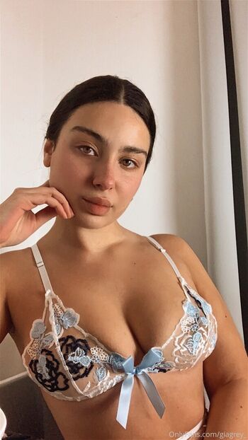 Full leaked Persiandollgia private onlyfans photo
