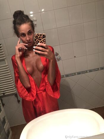 Full leaked Petratimea  page private onlyfans photo