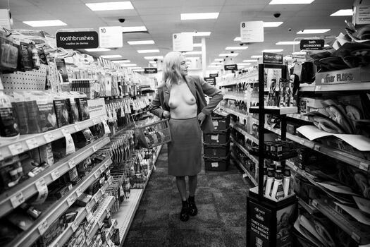 Full leaked Phoebe bridgers private onlyfans photo