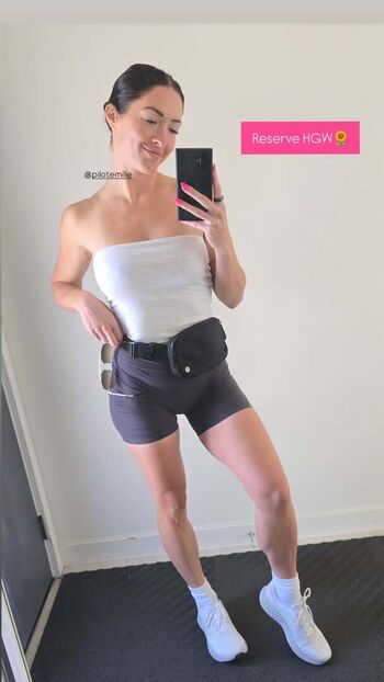 Full leaked Pilotemilie private onlyfans photo