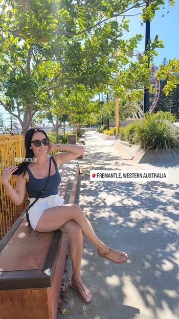 Full leaked Pilotemilie page private onlyfans photo