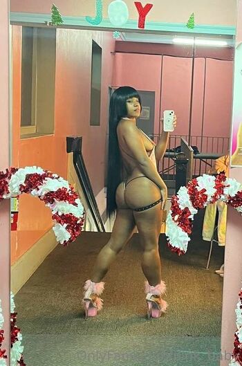 Full leaked Pink baby private onlyfans photo