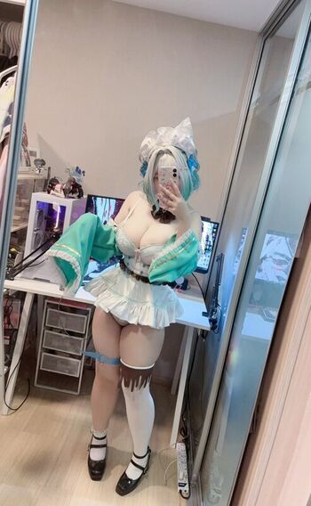 Full leaked Pinkkybutter private onlyfans photo