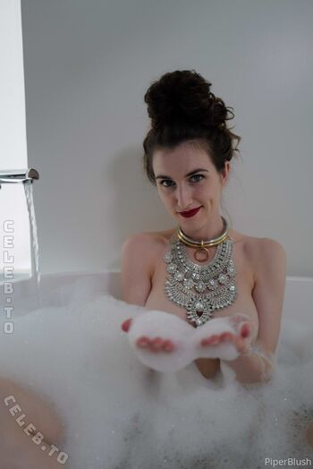 Full leaked Piper blush  page private onlyfans photo