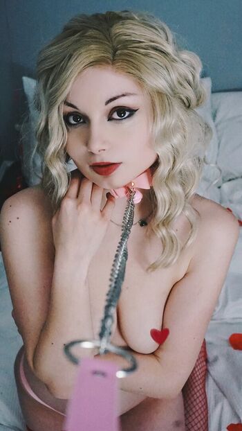 Full leaked Pixiecat page private onlyfans photo