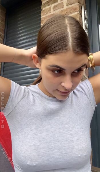 Full leaked Pkshelenaofficial private onlyfans photo