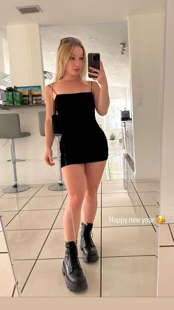 Full leaked Playbetter private onlyfans photo