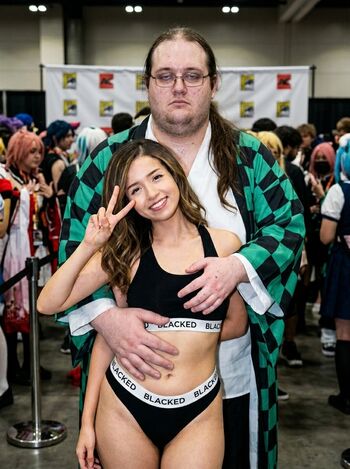 Full leaked Pokimane  page private onlyfans photo