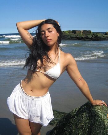 Full leaked Pom pom squad private onlyfans photo