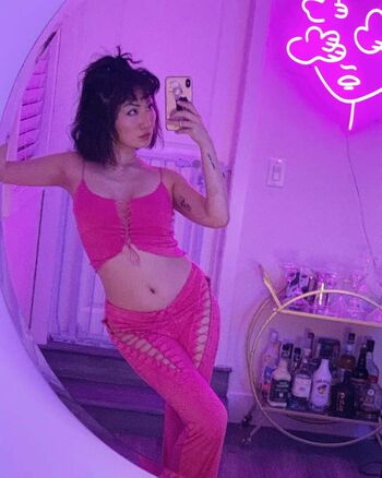 Full leaked Poppy liu page private onlyfans photo