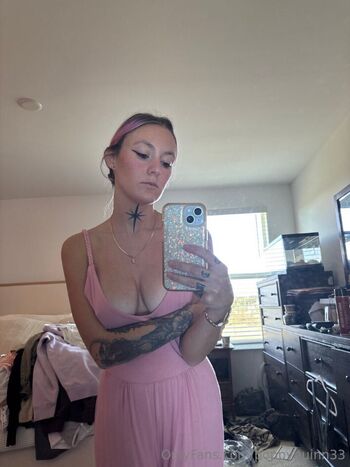 Full leaked Poppy quinn private onlyfans photo