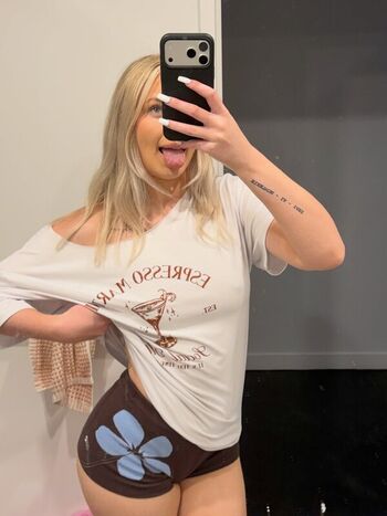 Full leaked Poppy rae private onlyfans photo