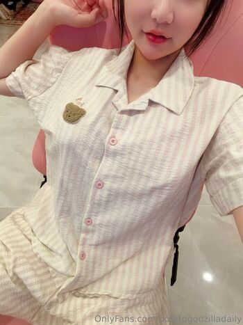 Full leaked Potatogodzilla private onlyfans photo