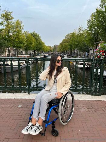 Full leaked Pretty wheelchair girl page private onlyfans photo
