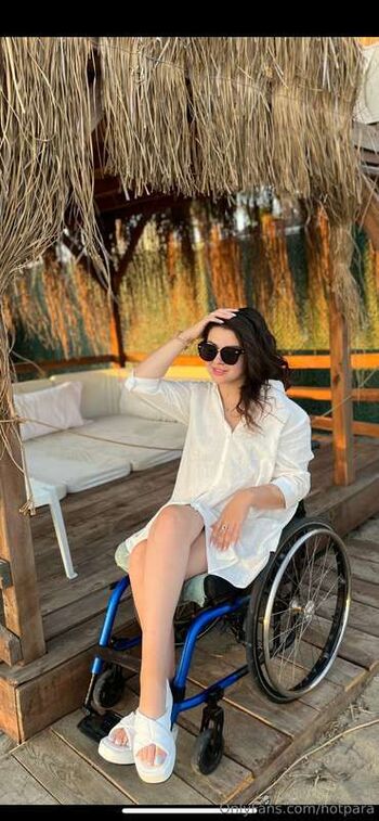 Full leaked Pretty wheelchair girl private onlyfans photo