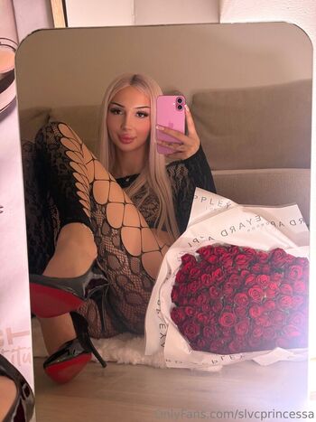 Full leaked Prettykamzz private onlyfans photo