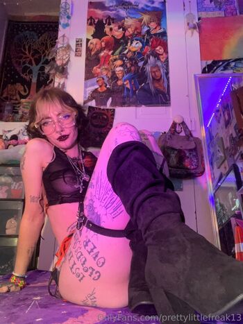 prettylittlefreak13