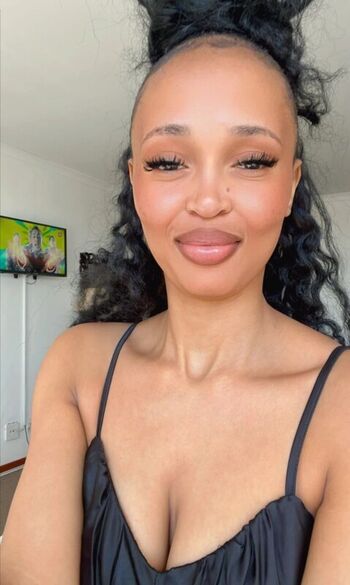 Full leaked Prettymellowk private onlyfans photo