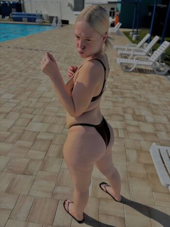 Full leaked Prettyyluhhshyann private onlyfans photo