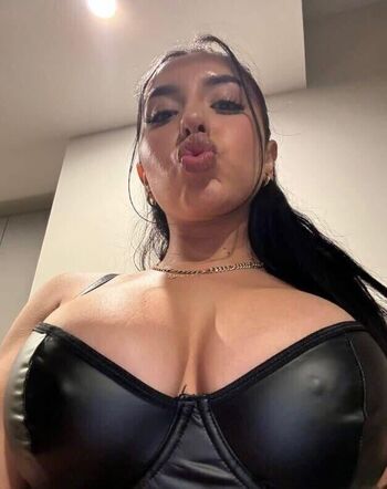 Full leaked Prisy montoya  page private onlyfans photo
