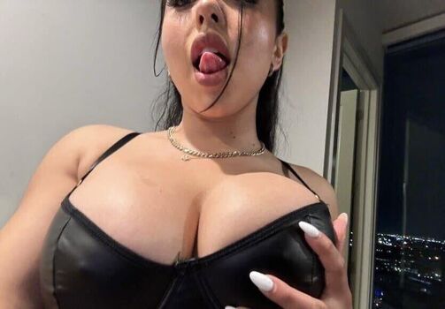 Full leaked Prisy montoya  page private onlyfans photo