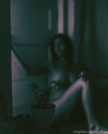 Full leaked Psyflora private onlyfans photo