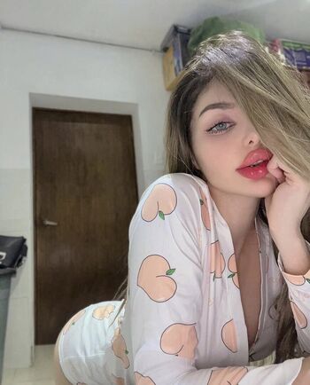Full leaked Pucaloka private onlyfans photo