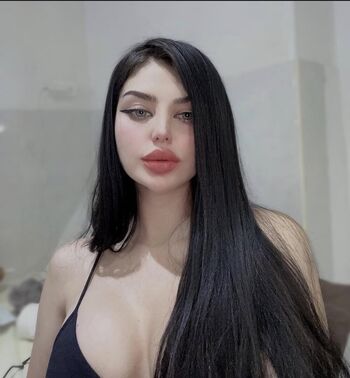 Full leaked Pucaloka private onlyfans photo