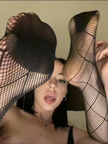 Full leaked Putemignonne private onlyfans photo